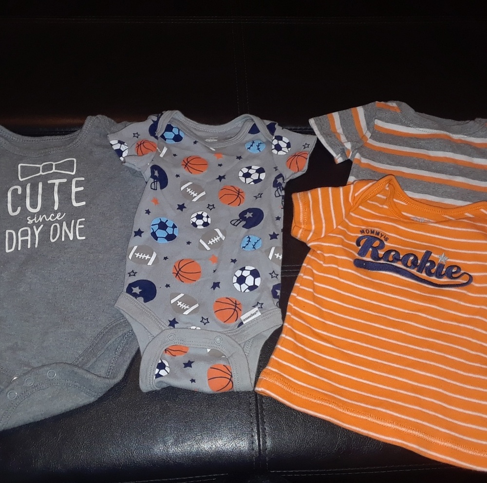 2 onesie. 2 shirts.